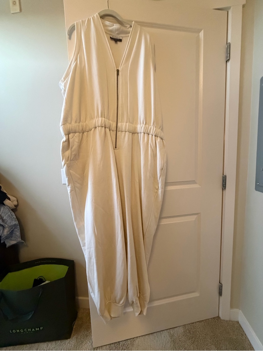 Eloquii Cream Sleeveless Zip-Front Jumpsuit